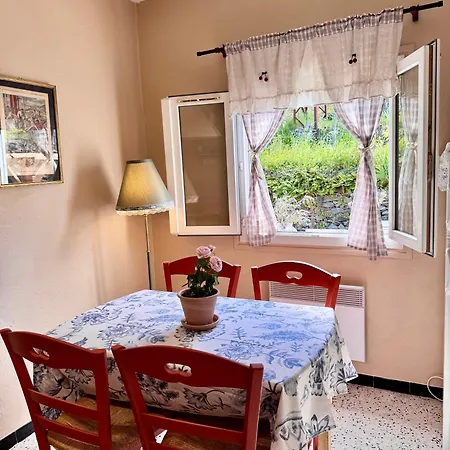 Σπίτι διακοπών Maison Traditionnelle Avec Vues Sur St Michel *