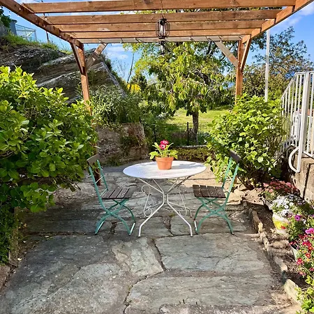 Holiday home Maison Traditionnelle Avec Vues Sur St Michel